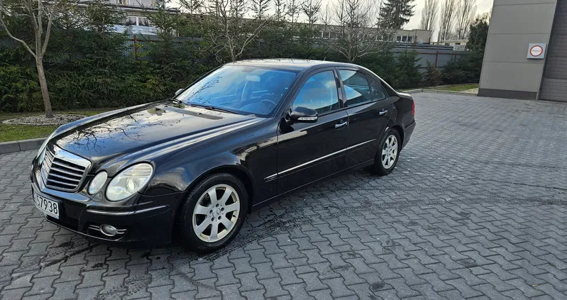 mercedes benz klasa e Mercedes-Benz Klasa E cena 26900 przebieg: 330000, rok produkcji 2007 z Łomża
